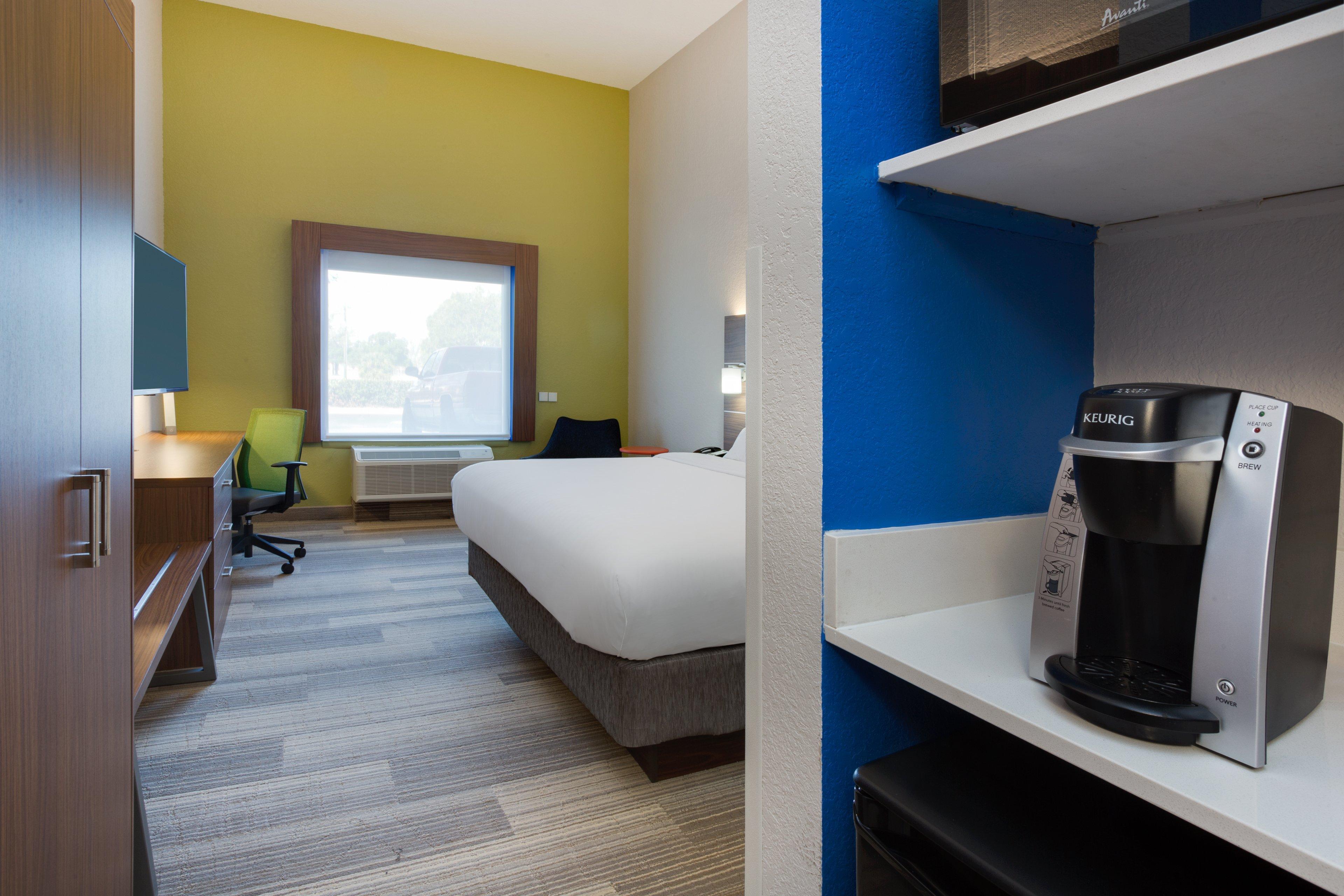 Holiday Inn Express Hotel & Suites Tampa-Fairgrounds-Casino By Ihg Exteriör bild