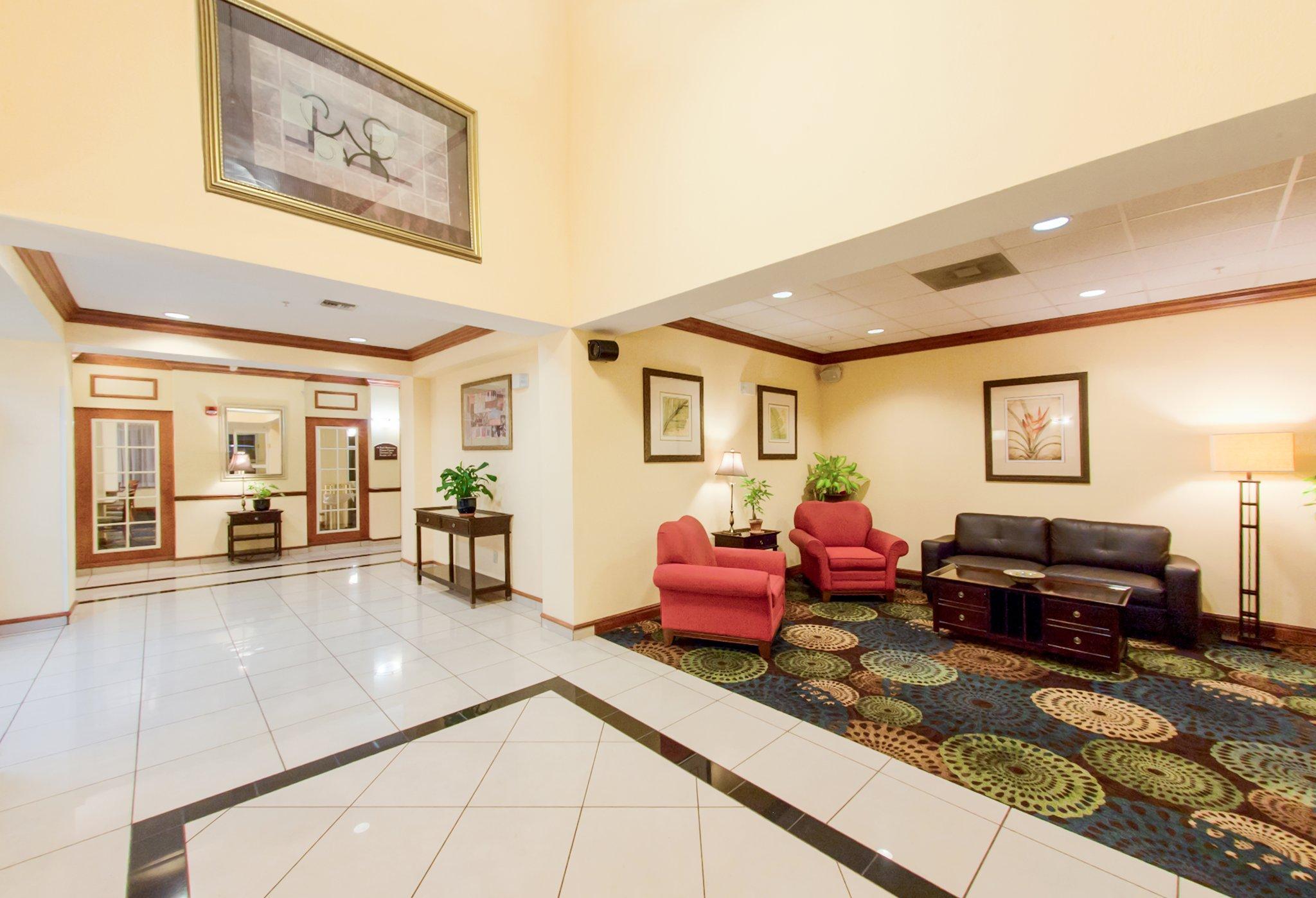 Holiday Inn Express Hotel & Suites Tampa-Fairgrounds-Casino By Ihg Exteriör bild