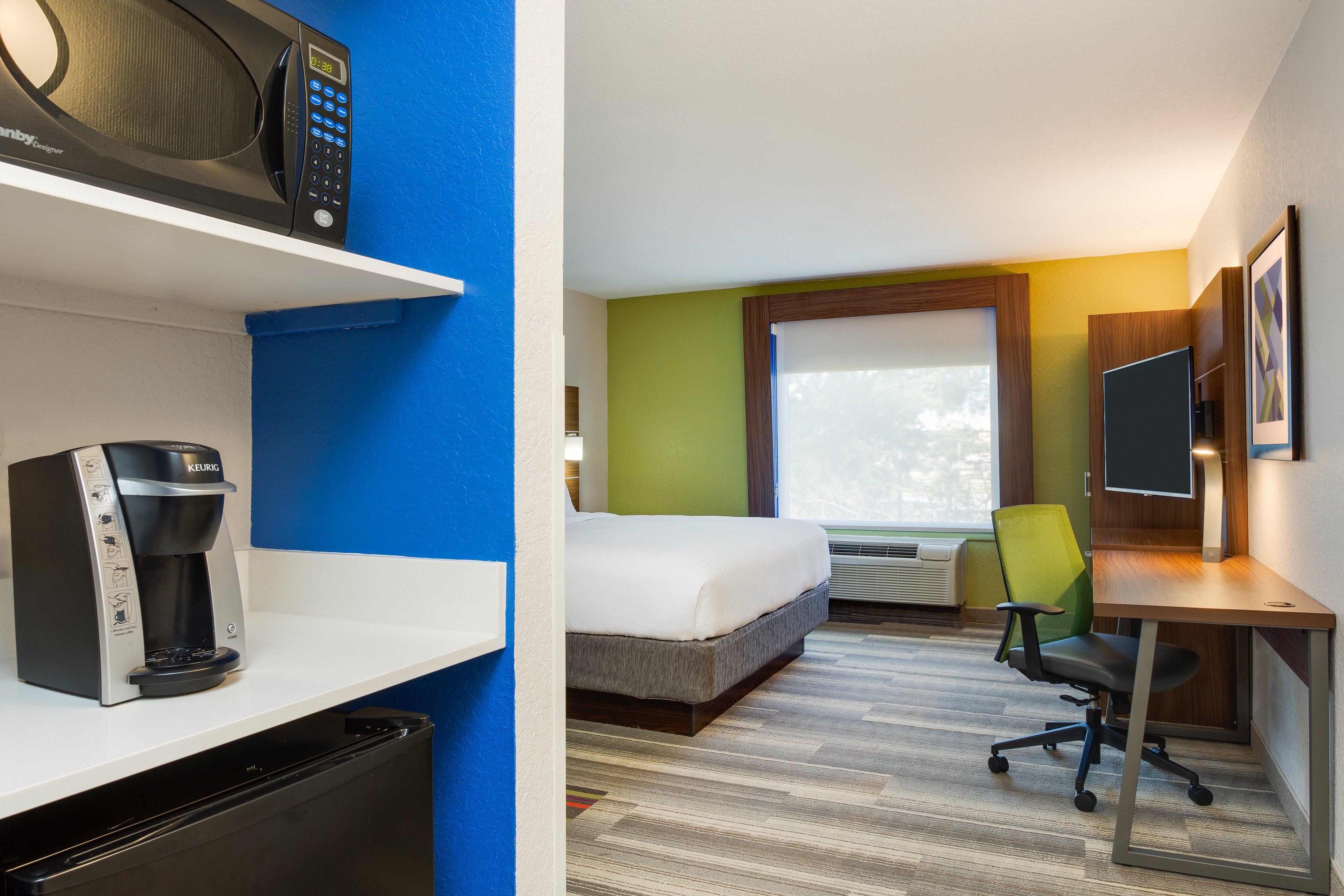 Holiday Inn Express Hotel & Suites Tampa-Fairgrounds-Casino By Ihg Exteriör bild
