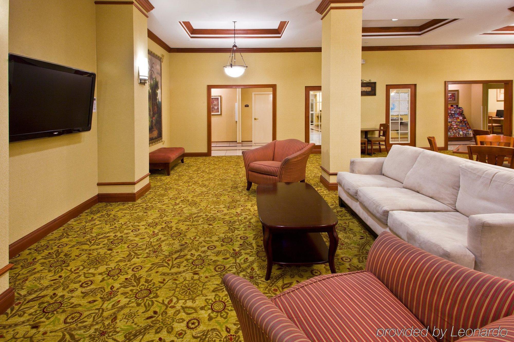 Holiday Inn Express Hotel & Suites Tampa-Fairgrounds-Casino By Ihg Inreriör bild