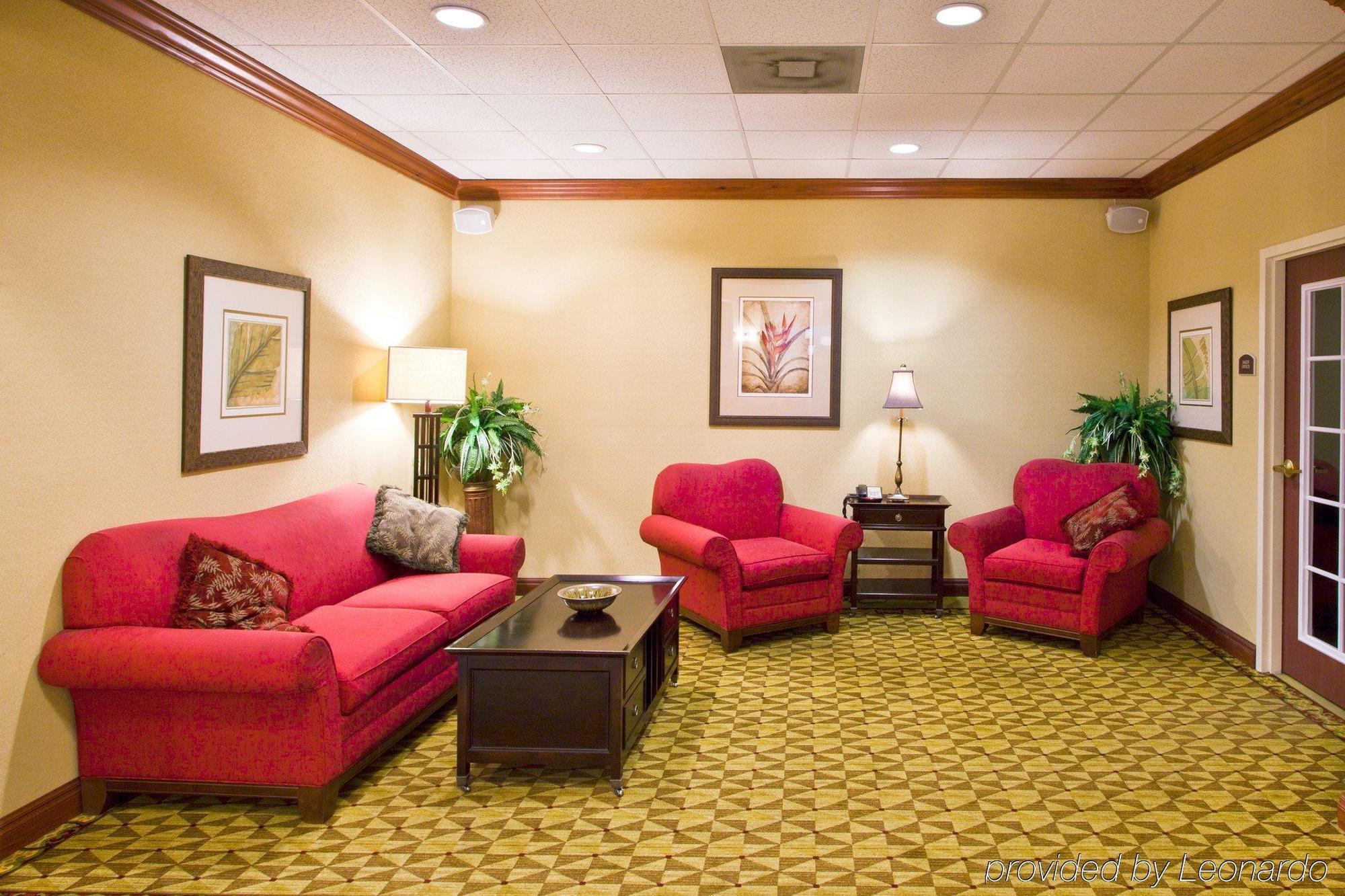 Holiday Inn Express Hotel & Suites Tampa-Fairgrounds-Casino By Ihg Inreriör bild