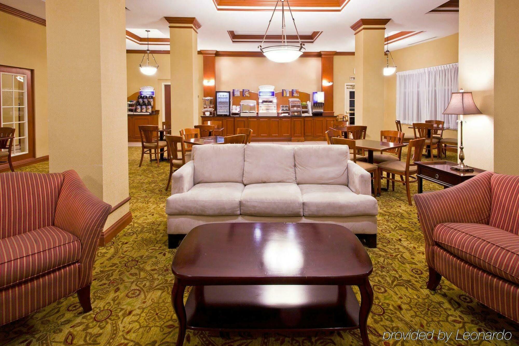 Holiday Inn Express Hotel & Suites Tampa-Fairgrounds-Casino By Ihg Restaurang bild